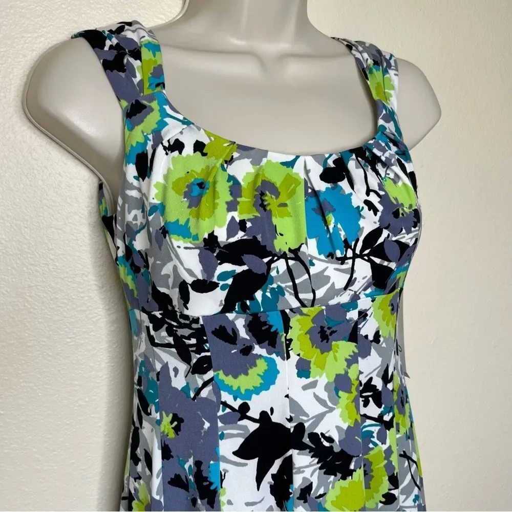 NWT Maggy L Petite White Green Abstract Floral Print Sleeveless Dress Women 4P